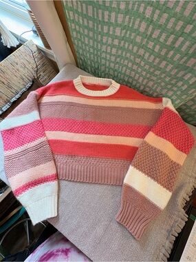SHEIN Pink, Coral & White Striped Cropped Sweater. Ladies medium